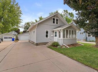 718 S Mason St, Appleton, WI 54914