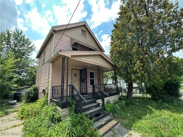 13302 Durkee Ave, Cleveland, OH 44105