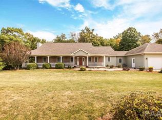 1330 Amanda Dr, Metamora, IL 61548
