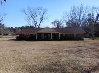 1026 Summerhill Rd, Thomasville, GA 31757