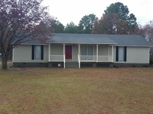 2536 Thrower Rd, Hope Mills, NC 28348