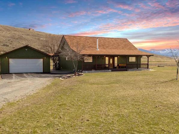 996 Airport Rd, Eureka, MT 59917