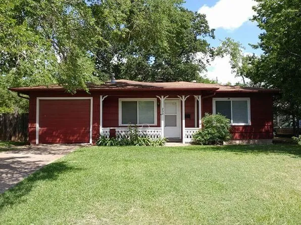 232 Inlow Blvd, Bryan, TX 77801
