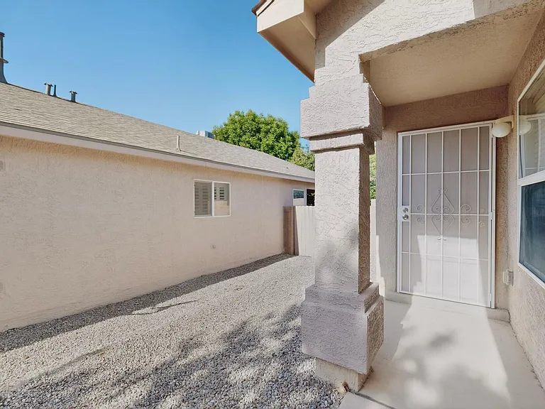 3305 Tin Cup Rd NE — Photo 5