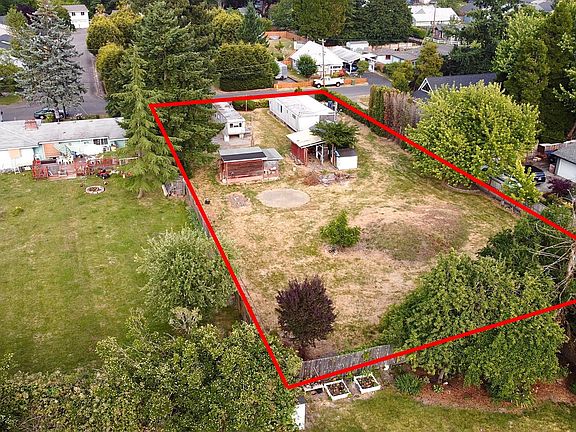 2nd image of 9387 SE 55th Ave