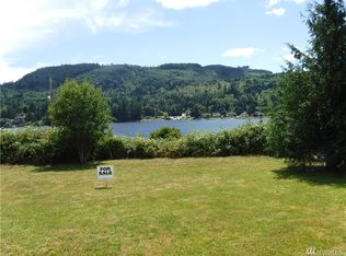 23982 Brigham Ln, Mount Vernon, WA 98274