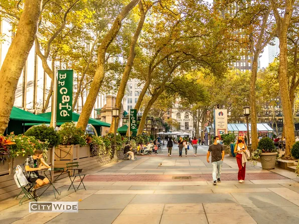 146 East 46th Street image 10 of 10