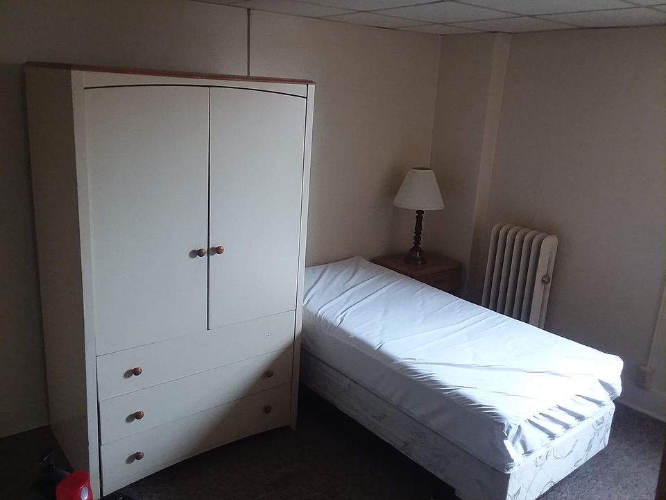 1st image of 120 6th Ave W APT 309