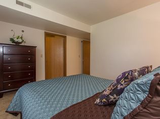 1961 W Riverside Blvd APT 204, Rockford, IL 61103