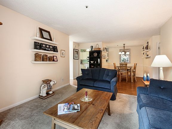 57 Cedar pond ln,Cortlandt Manor,ny,10567  (06 OF 17  ).JPG