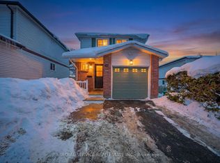 41 Hemingway Cres, Barrie, ON L4N 5G2