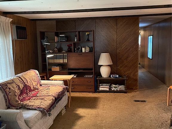 Good size room to add your updates. 