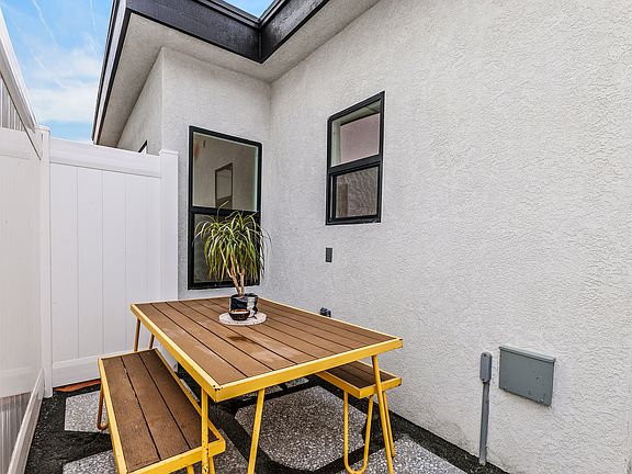 Private coffee courtyard.