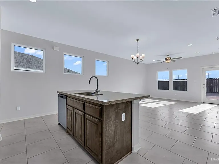 2402 Augustin Ct — Photo 8