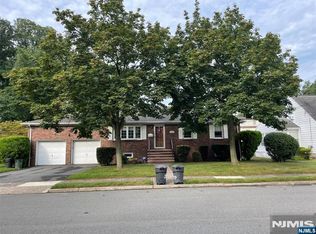 3-40 28th St, Fair Lawn, NJ 07410