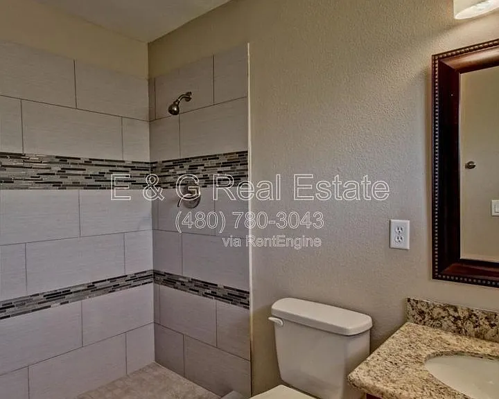1030 E Manhatton Dr — Photo 18