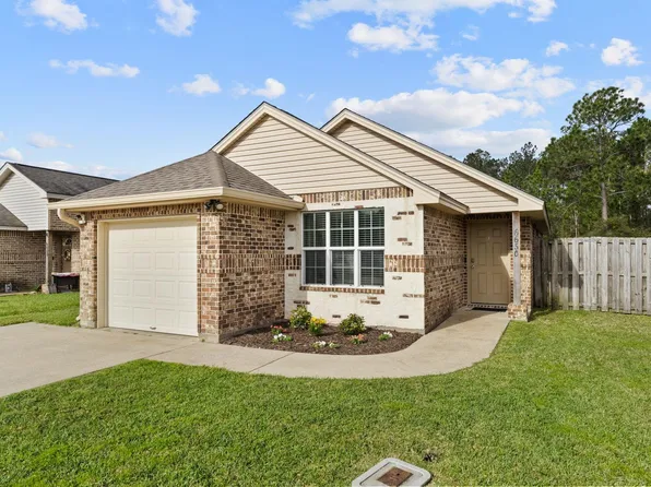 6650 Palace Dr, Lumberton, TX 77657