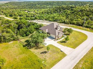8500 Crichton Ct, Cleburne, TX 76033