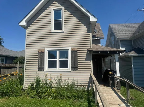 119 N 10th St, Elwood, IN 46036