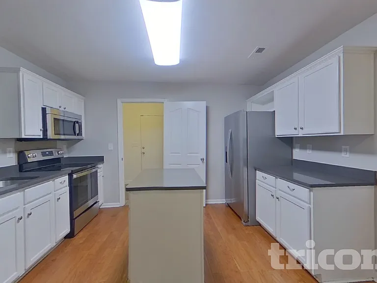 5317 Stowe Derby Dr — Photo 7