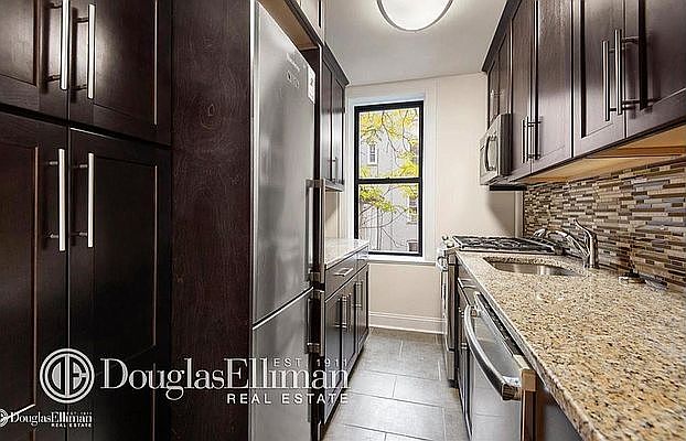 1st image of 414 W 44th St APT 2H