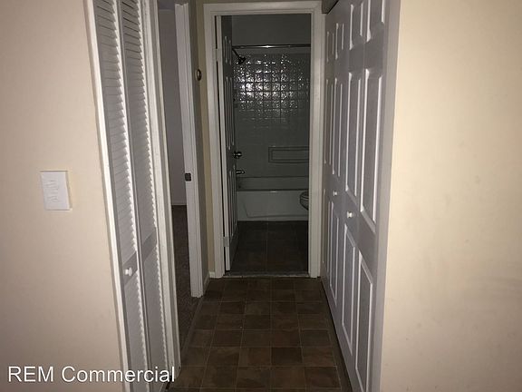 5th image of 13204 Puritas Ave APT 5