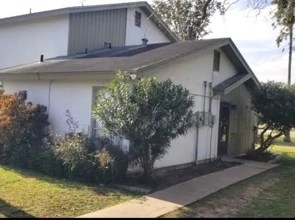 802-4 Continental Dr, Brownsville, TX 78520
