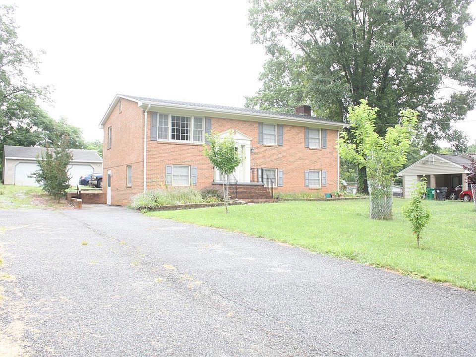 1st image of 116 Forest Park Dr