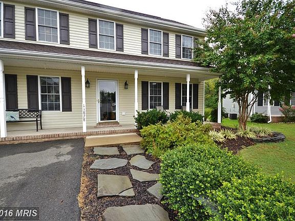 2nd image of 11878 Poland Ct