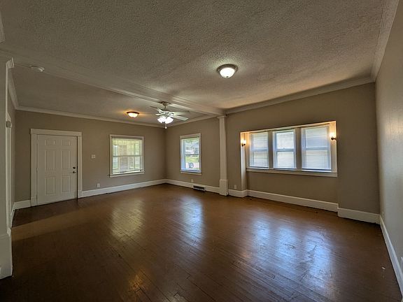 2nd image of 1718 22nd St