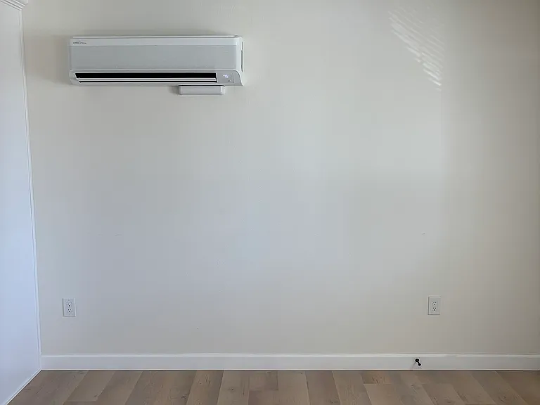 337 E La Veta Ave — Photo 5