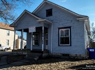 431 W 8th St, Junction City, KS 66441