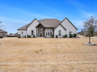 247 Harvard Ln, Springtown, TX 76082