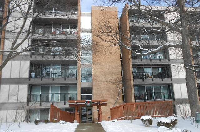 1st image of 6000 Oakwood Dr APT 2K