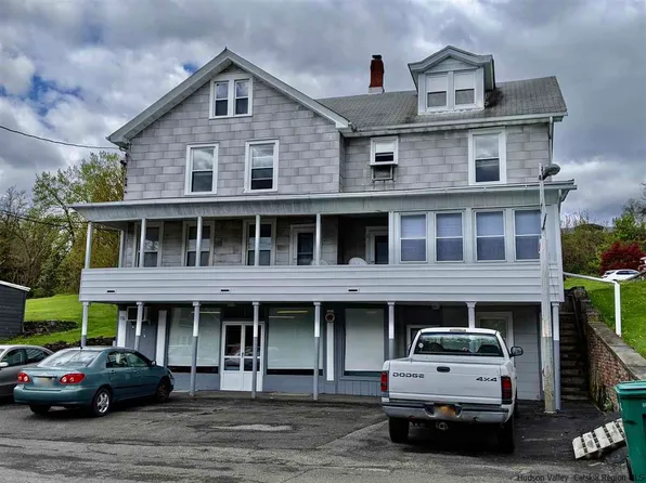 176 Hudson St, Saugerties, NY 12477