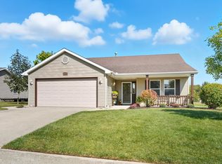 406 Prairie Ln, Fremont, IN 46737