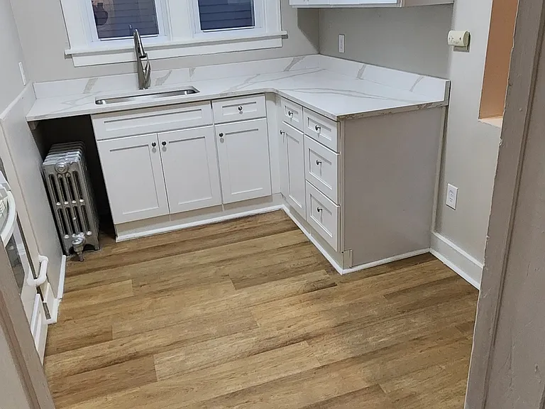 620 N Pearl St #4 — Photo 3