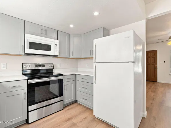 501 W Santa Fe Ave APT 20, Flagstaff, AZ 86001