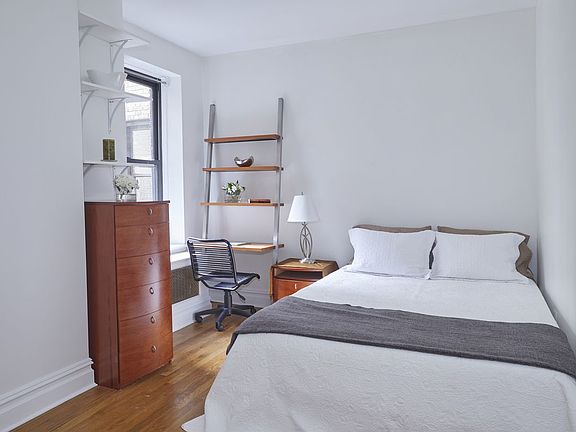 5th image of 514 Cathedral Pkwy #2D