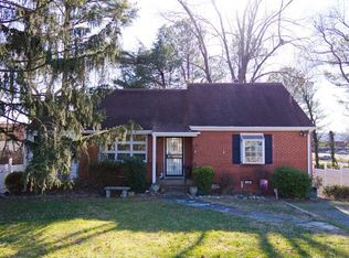 8815 Dena Dr, Henrico, VA 23229