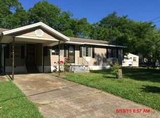 303 Hillcrest Dr, Okolona, MS 38860