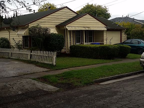 3rd image of 5216 Tehama Ave