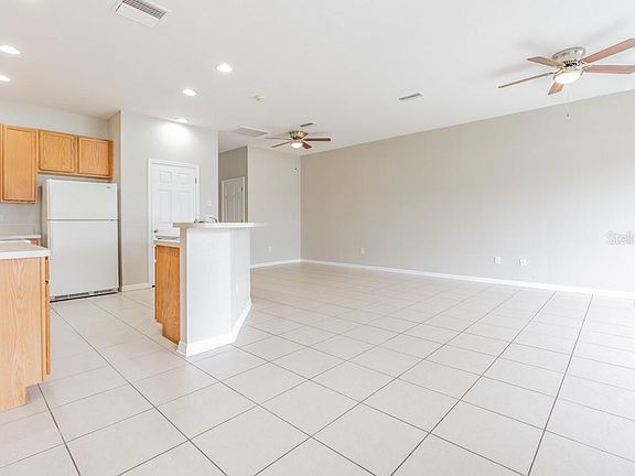 5th image of 1522 Summergate Dr