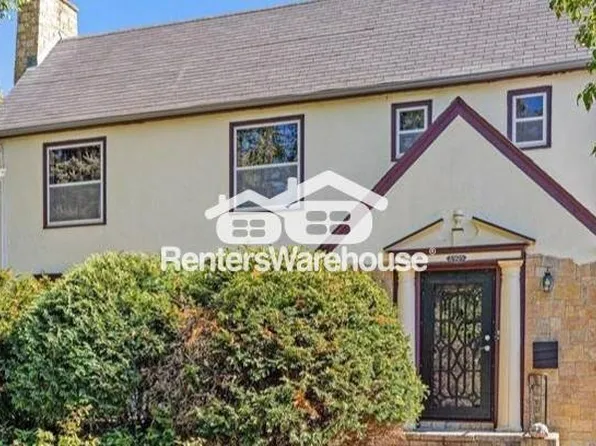 2925 Sunset Blvd #1, Minneapolis, MN 55416