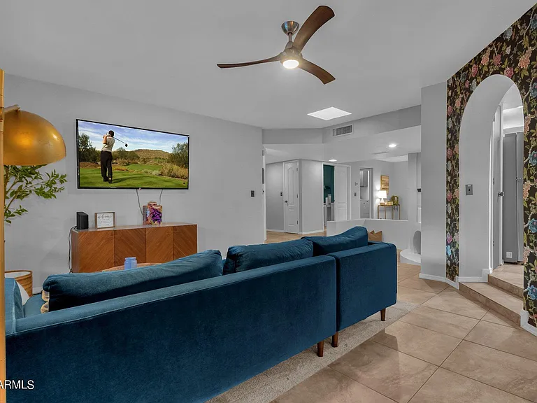 4611 E Desert Dr — Photo 14