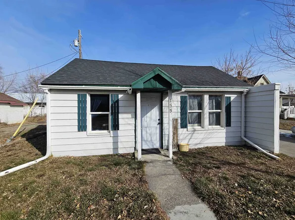 155 Jackson St, Blackfoot, ID 83221