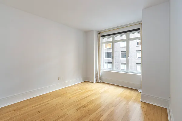 Rented by Brown Harris Stevens | media 6
