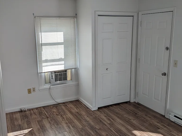 427 S Arch St — Photo 3