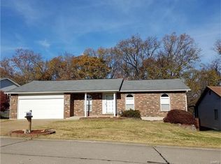 2001 Parkton West Dr, Barnhart, MO 63012