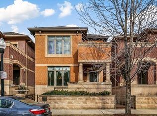 1435 S Emerald St, Chicago, IL 60607